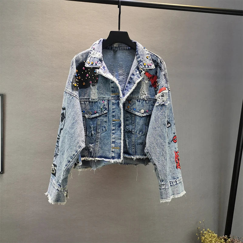 Manual Beaded Diamond Letter Graffiti Print Women Denim Jacket Spring Autumn 2023 Blue Short Hole Jean Jacket Casual Veste Femme