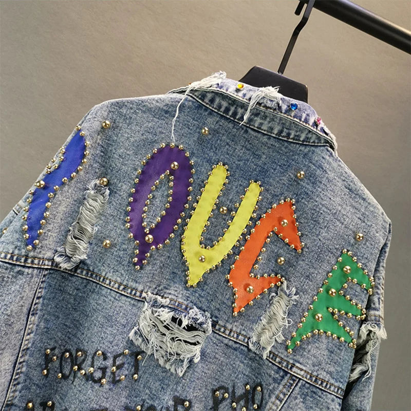 Manual Beaded Diamond Letter Graffiti Print Women Denim Jacket Spring Autumn 2023 Blue Short Hole Jean Jacket Casual Veste Femme