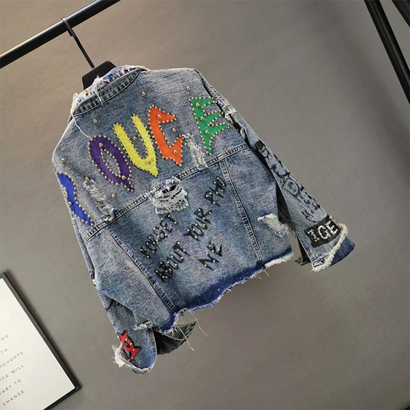 Manual Beaded Diamond Letter Graffiti Print Women Denim Jacket Spring Autumn 2023 Blue Short Hole Jean Jacket Casual Veste Femme