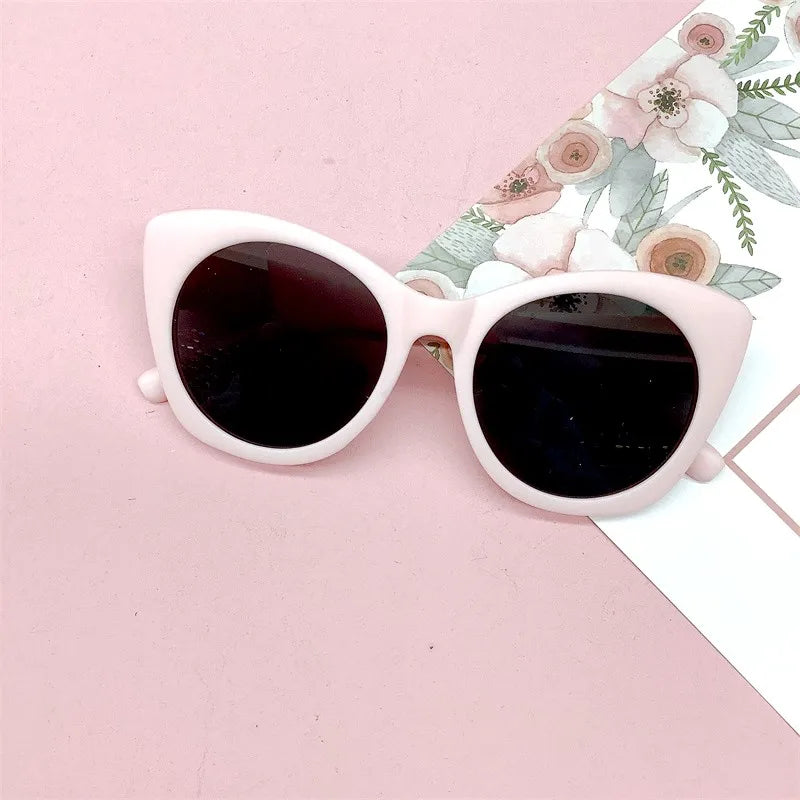 Fashion Retro Kids Sunglasses Girls Boys Outdoor Sun Protection Children Lovely Vintage Sun Glasses UV400 Classic Goggles